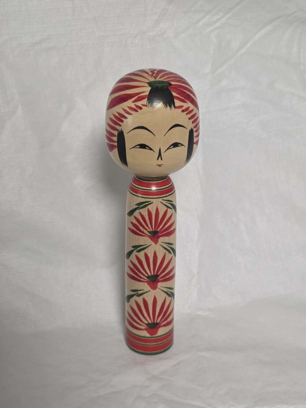 Kokeshi Japanese traditional craft Shoichi Yamao Togatta-style figurine Signed